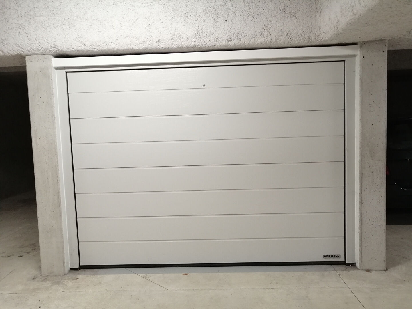 GARAGE SECURISE A VENDRE A VANNES