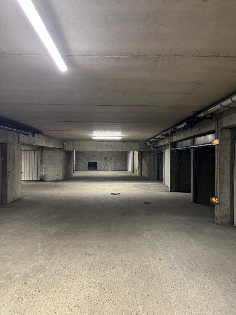 GARAGE SECURISE A LOUER EN CENTRE VILLE DE VANNES